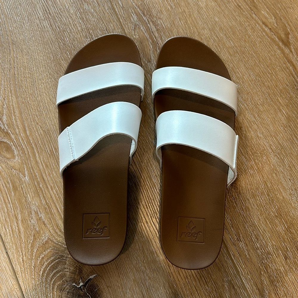 Women’s REEF Sandals Size 9